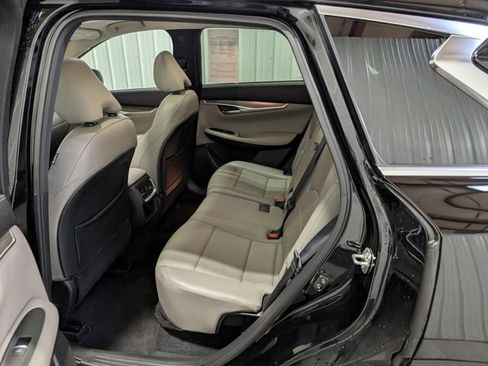 Used 2023 INFINITI QX50 Luxe AWD/4WD image 10