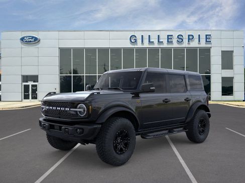 New 2025 Ford Bronco Badlands image 1