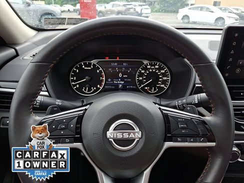 Used 2024 Nissan Altima 2.5 SR w/ SR Premium Package AWD/4WD image 21