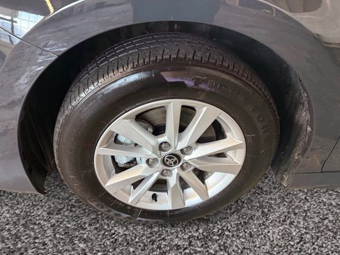 Used 2025 Toyota Camry LE image 14