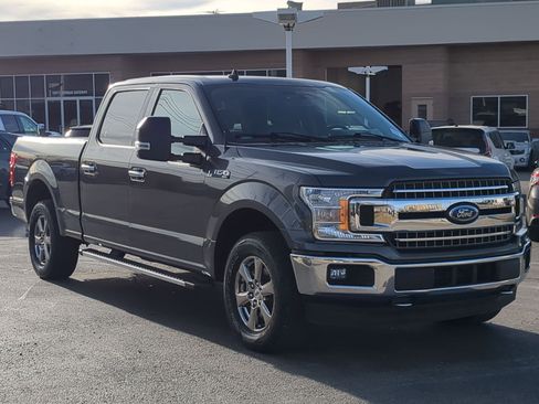 Used 2020 Ford F150 XLT image 8