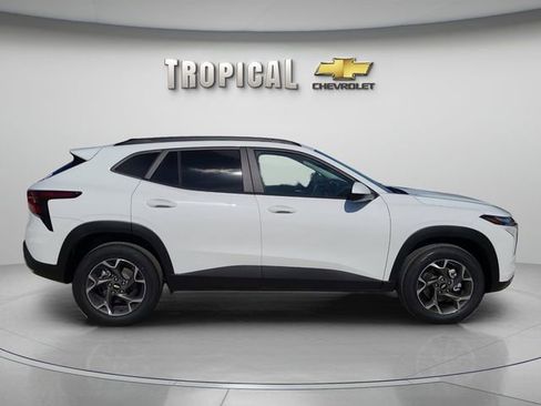 New 2026 Chevrolet Trax LT image 6