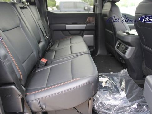 New 2025 Ford F250 Lariat w/ Lariat Ultimate Package image 9
