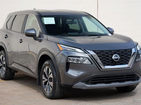Used 2023 Nissan Rogue SV FWD image 48