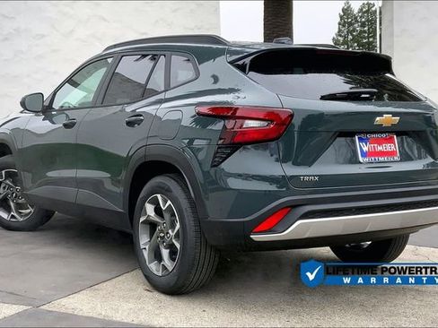 New 2026 Chevrolet Trax LT image 3