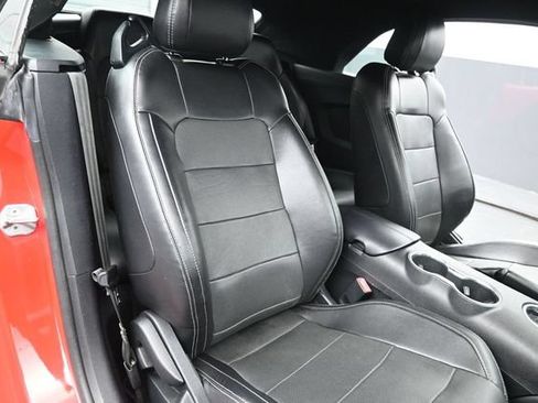 Used 2020 Ford Mustang Premium RWD image 15