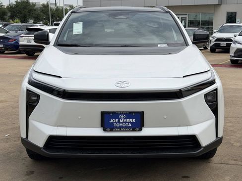 Used 2026 Toyota bZ FWD image 3