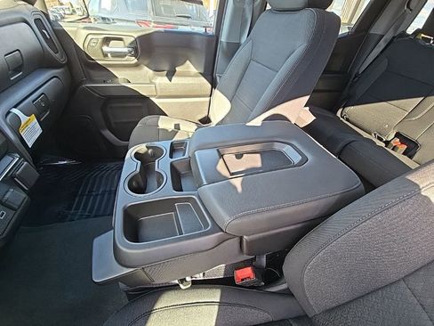 Used 2024 Chevrolet Silverado 1500 Custom image 33