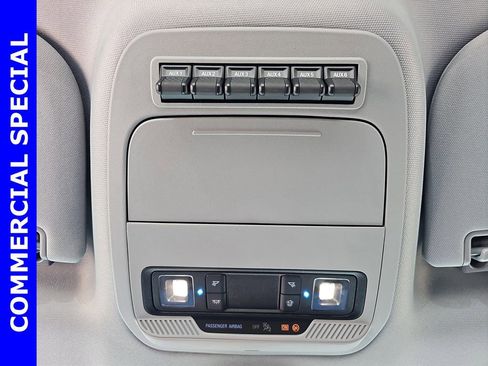 New 2025 Ford F550 4x4 Regular Cab Super Duty image 31