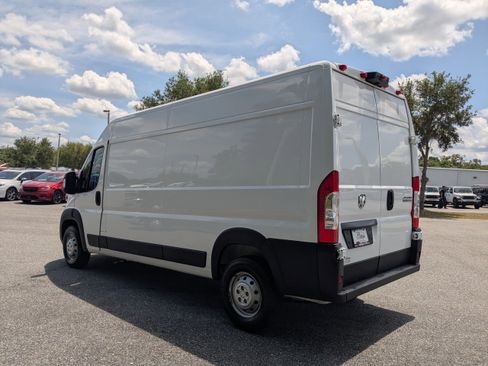 Used 2023 RAM ProMaster 2500 w/ Interior LED Lighting Group FWD image 5