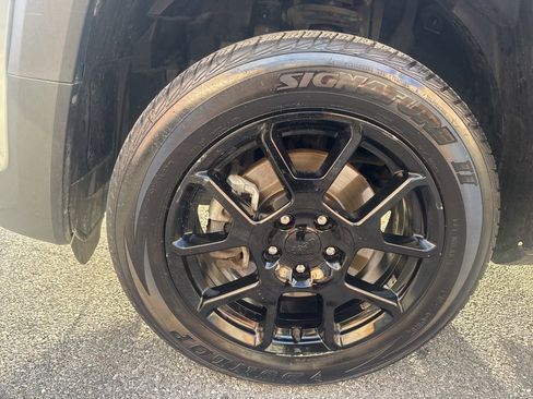 Used 2020 Jeep Renegade Altitude image 10