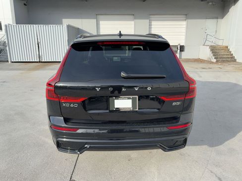 Used 2026 Volvo XC60 B5 Plus w/ Climate Package AWD/4WD image 10