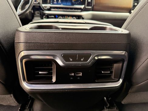 Used 2023 Chevrolet Silverado 1500 High Country w/ Technology Package AWD/4WD image 25