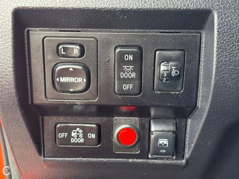 Used 2017 Toyota Tundra SR5 image 17