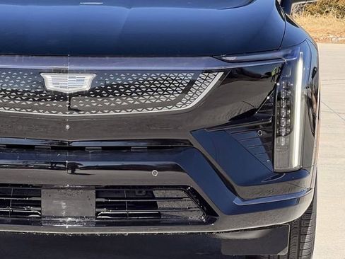 New 2026 Cadillac Optiq Sport 1 image 8