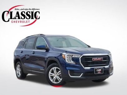 Used 2022 GMC Terrain SLE w/ Driver Convenience Package