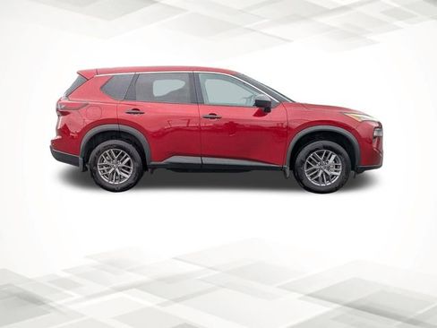 Certified 2025 Nissan Rogue S image 3