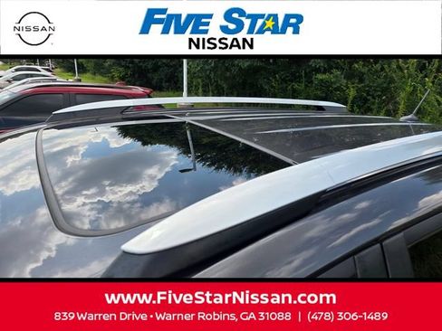 Used 2015 Toyota RAV4 Limited FWD image 5