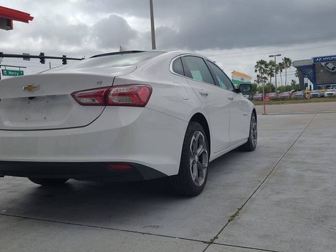 Used 2020 Chevrolet Malibu LT FWD image 7
