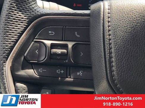 Used 2025 Toyota Tundra Limited w/ Power Package AWD/4WD image 29