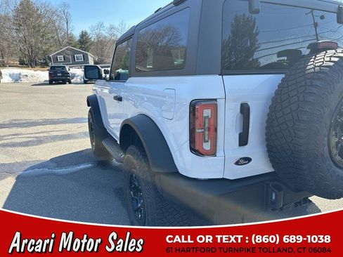 Used 2022 Ford Bronco Wildtrak image 12