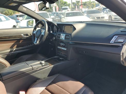 Used 2015 Mercedes-Benz E 400 E 400 w/ Premium 1 Package image 34