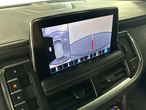 Used 2021 GMC Yukon SLT w/ SLT Luxury Plus Package image 17