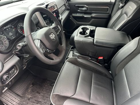Used 2025 RAM 1500 Laramie image 9