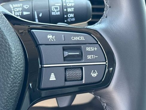 New 2026 Honda Pilot Touring image 36