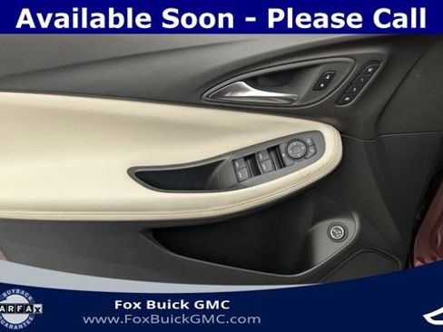 Certified 2024 Buick Encore GX Avenir w/ Avenir Convenience Package FWD image 21