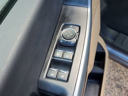 Used 2023 Ford F150 XLT image 18
