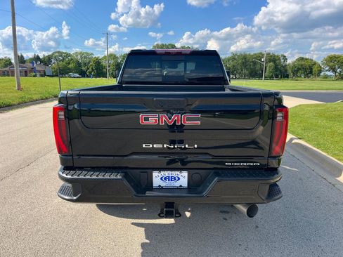 Certified 2025 GMC Sierra 2500 Denali w/ Denali Reserve Package AWD/4WD image 5