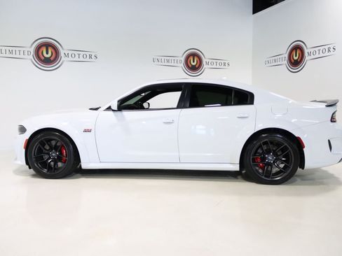 Used 2022 Dodge Charger Scat Pack RWD image 35