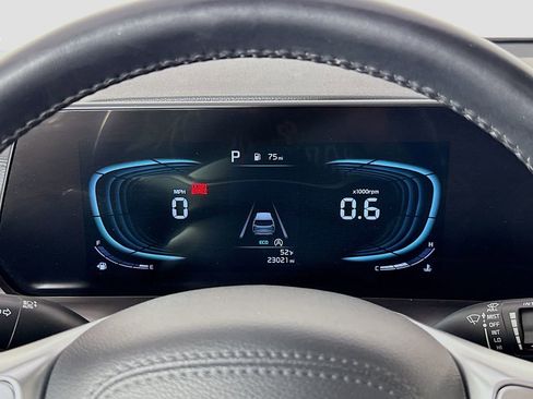 Used 2025 Kia Telluride S image 34