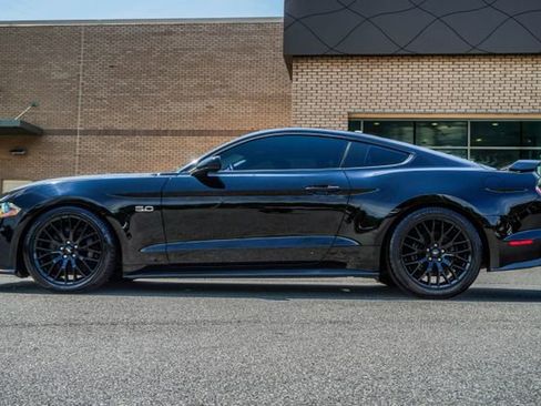 Used 2023 Ford Mustang GT w/ GT Performance Package RWD image 9