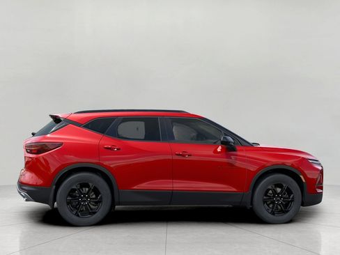 New 2026 Chevrolet Blazer LT image 5
