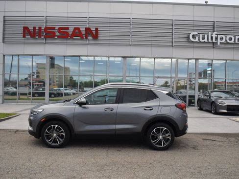 Used 2020 Buick Encore GX Select image 3