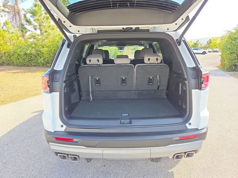 New 2026 GMC Acadia Elevation FWD image 5