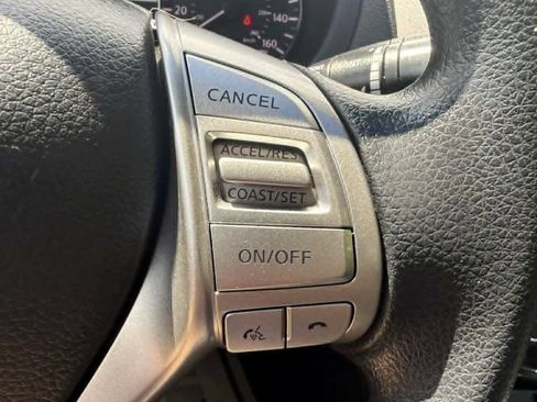 Used 2014 Nissan Altima 2.5 S FWD image 21
