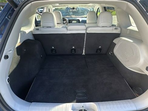 Used 2021 Jeep Cherokee Limited w/ Elite Package image 39