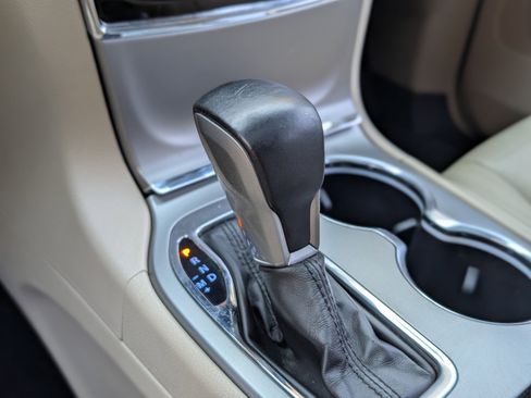 Used 2020 Jeep Grand Cherokee Limited image 35