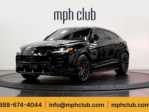 Used 2021 Lamborghini Urus image 1