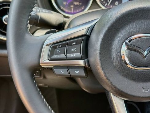 Used 2022 MAZDA MX-5 Miata RF Grand Touring RWD image 34