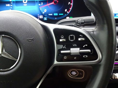 Used 2020 Mercedes-Benz GLS 450 4MATIC image 21