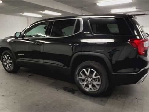 Certified 2023 GMC Acadia SLE image 6