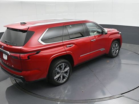 Used 2023 Toyota Sequoia Capstone image 52