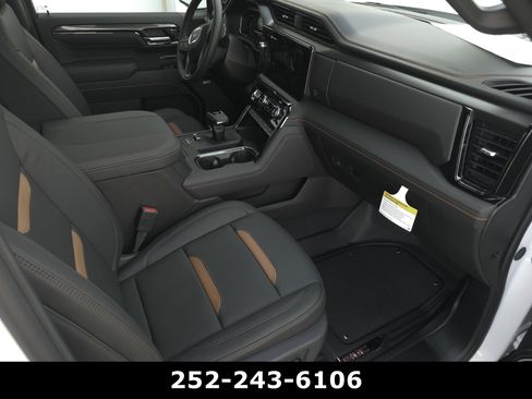 Used 2026 GMC Sierra 1500 AT4 w/ AT4 Premium Package AWD/4WD image 41