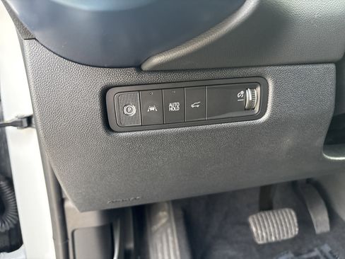 New 2026 Chevrolet Equinox EV LT FWD image 19