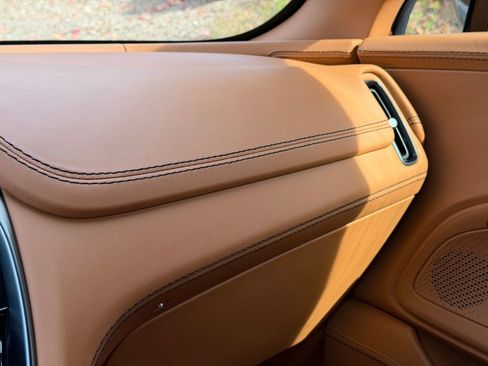 Used 2023 Aston Martin DBX 707 image 29