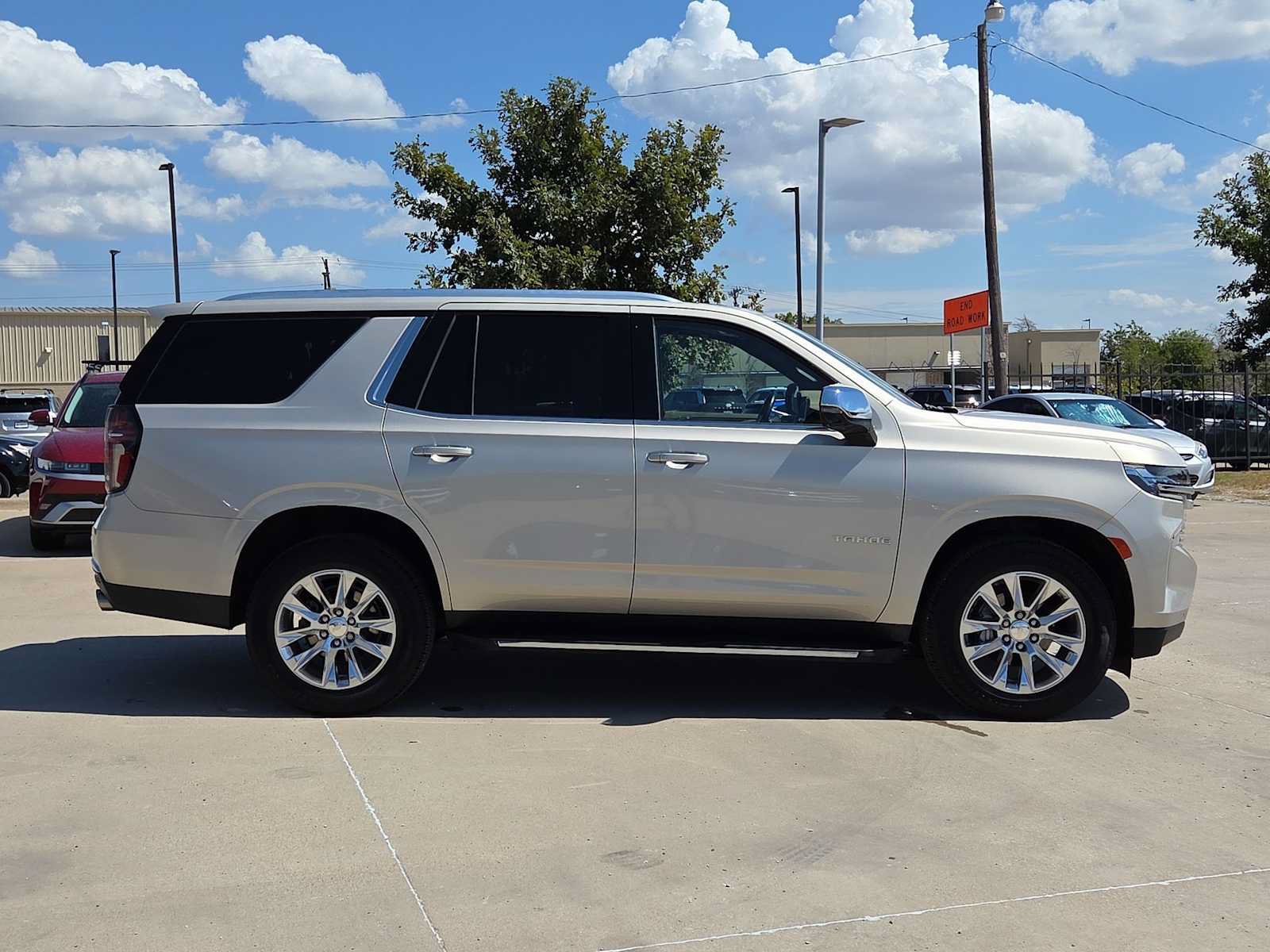 Used 2021 Chevrolet Tahoe Premier RWD image 8